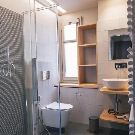 Elide B Apartment Mergozzo